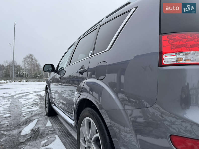 Позашляховик / Кросовер Citroen C-Crosser 2010 в Радивиліві