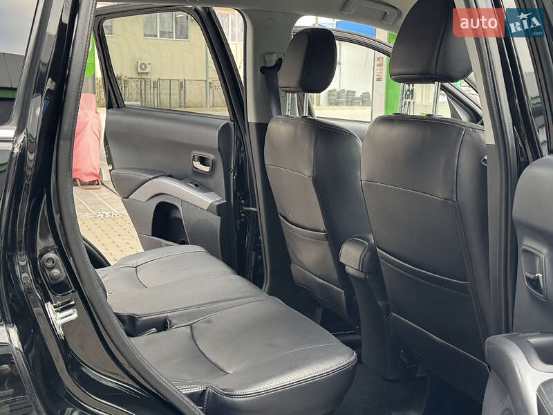 Позашляховик / Кросовер Citroen C-Crosser 2012 в Житомирі фото 33 Позашляховик / Кросовер Citroen C-Crosser 2012 в Житомирі