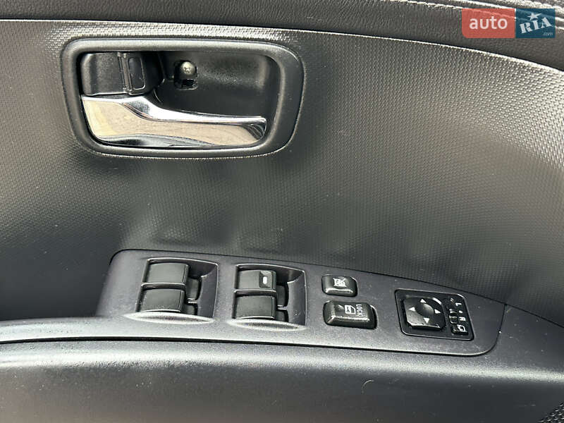 Внедорожник / Кроссовер Citroen C-Crosser 2011 в Коломые фото 74 Внедорожник / Кроссовер Citroen C-Crosser 2011 в Коломые