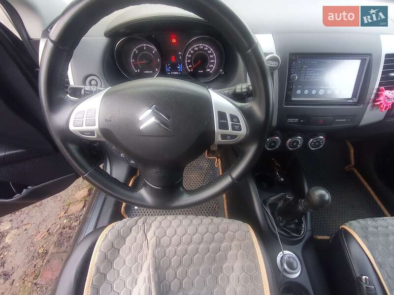 Позашляховик / Кросовер Citroen C-Crosser 2011 в Лозовій фото 12 Позашляховик / Кросовер Citroen C-Crosser 2011 в Лозовій