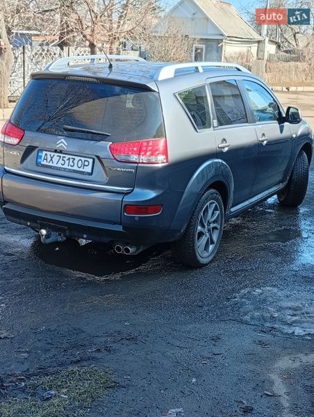 Citroen C-Crosser 2011