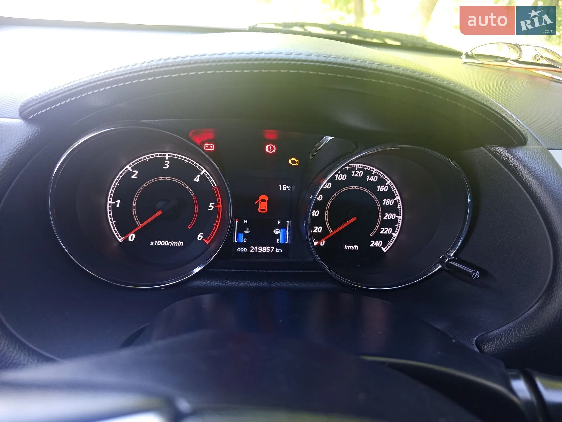 2011 Citroen C-Crosser - мініатюра 9