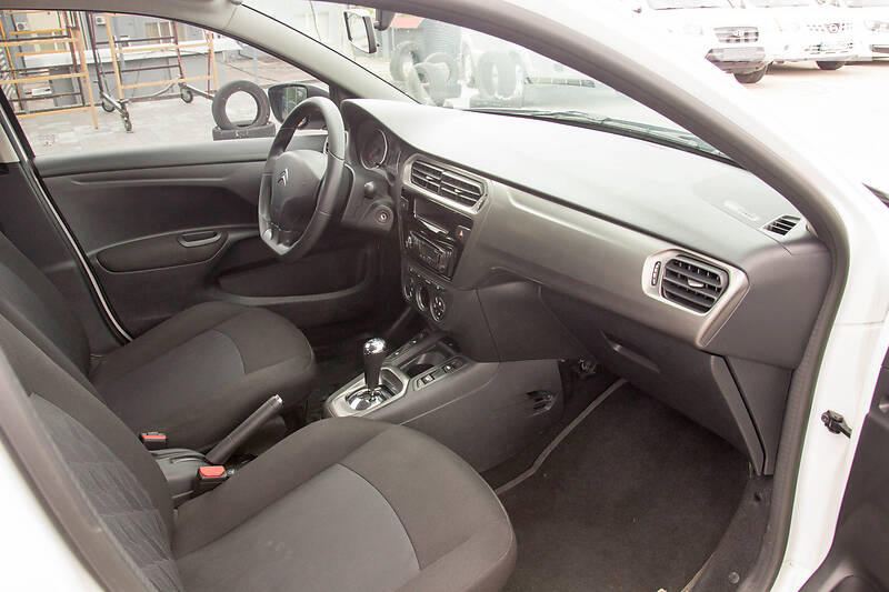 Седан Citroen C-Elysee 2015 в Запоріжжі
