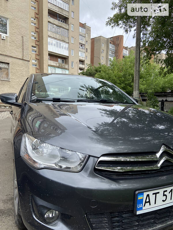 Седан Citroen C-Elysee 2013 в Калуше