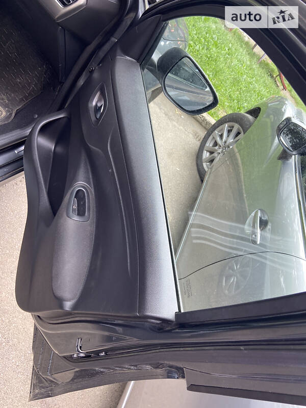 Седан Citroen C-Elysee 2013 в Калуше