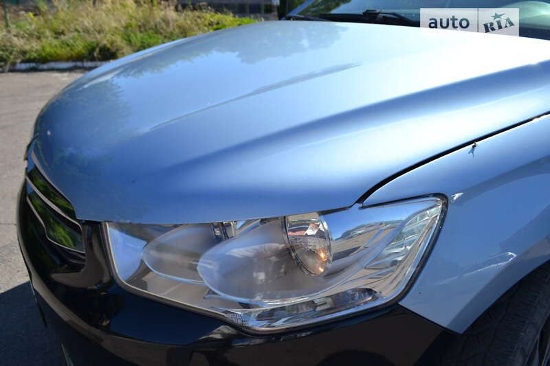 Седан Citroen C-Elysee 2013 в Рівному