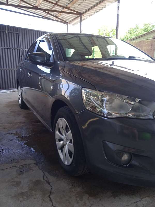 Седан Citroen C-Elysee 2014 в Запорожье фото Седан Citroen C-Elysee 2014 в Запорожье