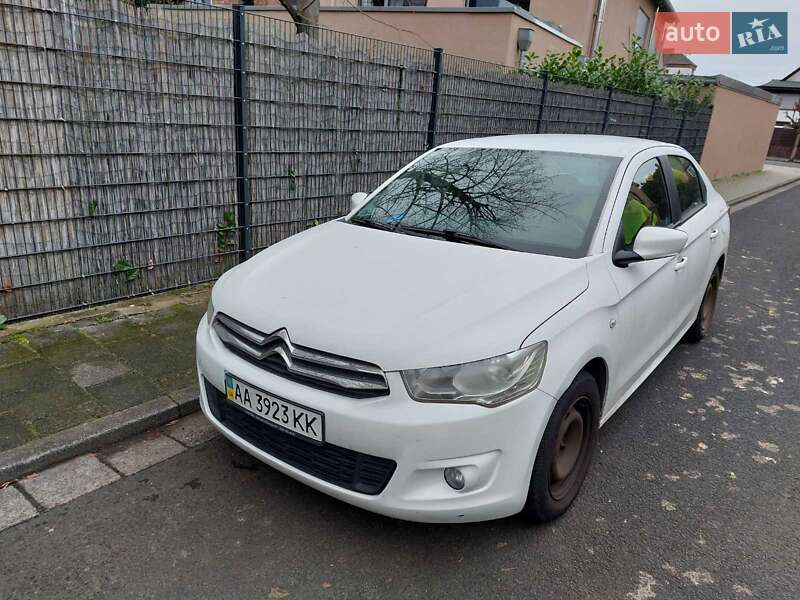 Седан Citroen C-Elysee 2012 в Києві