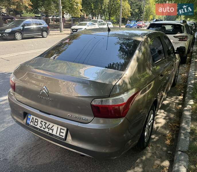 Седан Citroen C-Elysee 2013 в Ладыжине