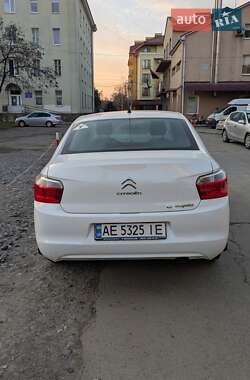 Седан Citroen C-Elysee 2013 в Ужгороде