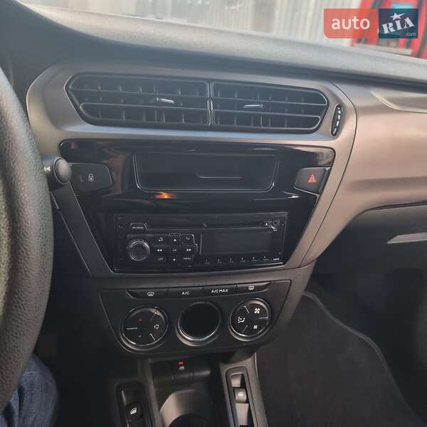 Седан Citroen C-Elysee 2013 в Ужгороде