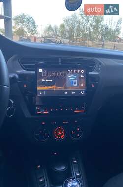 Седан Citroen C-Elysee 2013 в 