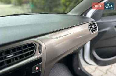 Седан Citroen C-Elysee 2013 в 