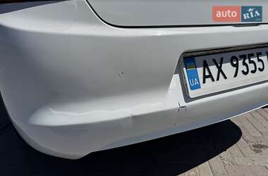 Седан Citroen C-Elysee 2013 в 