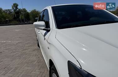 Седан Citroen C-Elysee 2013 в 