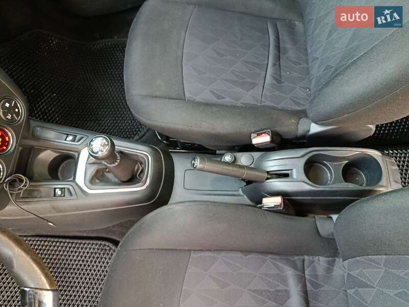 Седан Citroen C-Elysee 2013 в Сумах