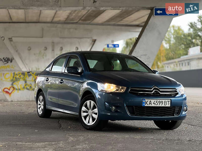 Седан Citroen C-Elysee 2013 в 