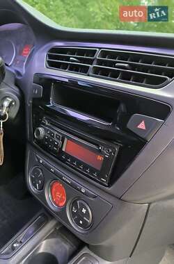 Седан Citroen C-Elysee 2013 в 