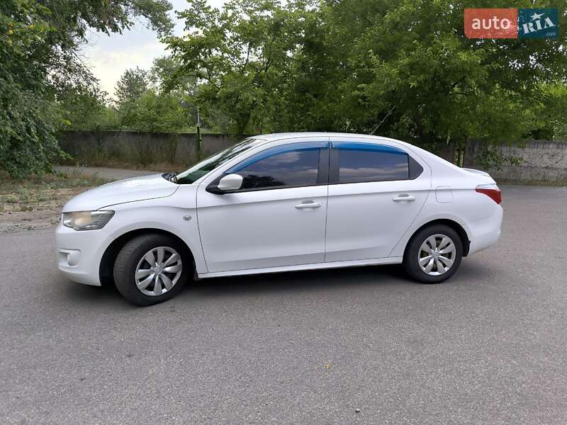 Седан Citroen C-Elysee 2013 в Дніпрі