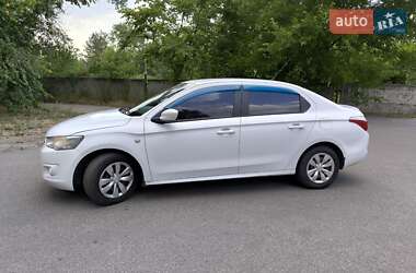 Седан Citroen C-Elysee 2013 в 