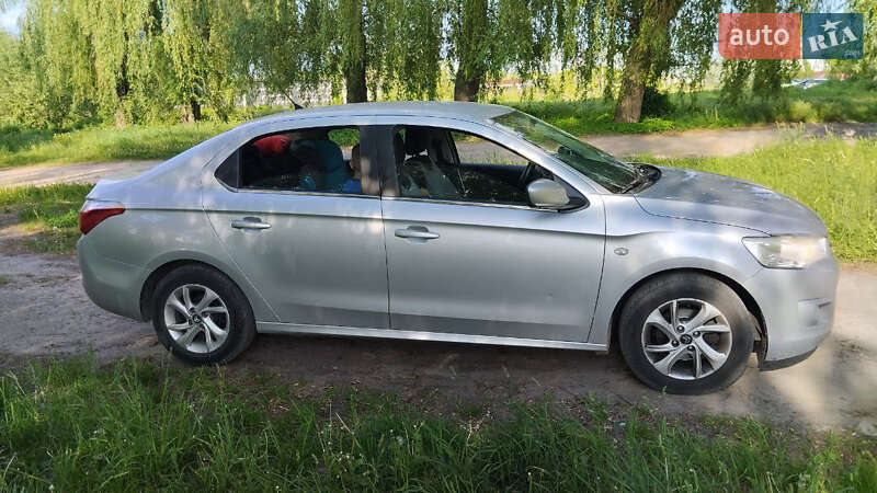 Седан Citroen C-Elysee 2013 в Борисполе