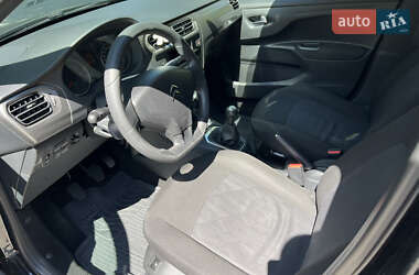 Седан Citroen C-Elysee 2013 в 