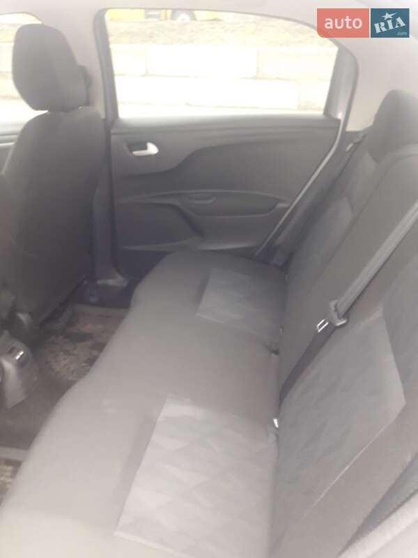 Седан Citroen C-Elysee 2019 в Днепре