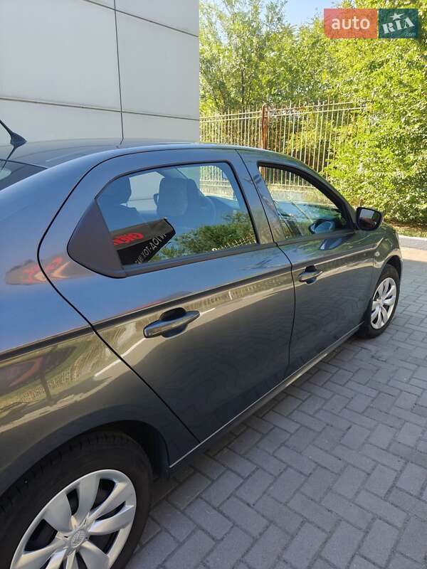 Седан Citroen C-Elysee 2016 в Запорожье