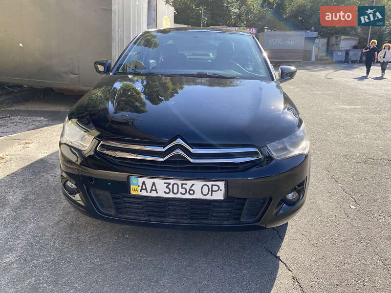 Седан Citroen C-Elysee 2015 в 