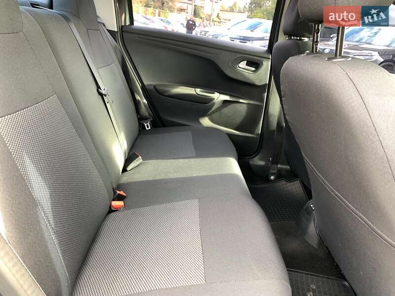 Седан Citroen C-Elysee 2017 в Виннице фото 23 Седан Citroen C-Elysee 2017 в Виннице