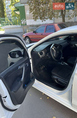 Седан Citroen C-Elysee 2013 в 