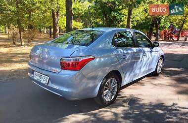 Седан Citroen C-Elysee 2013 в 