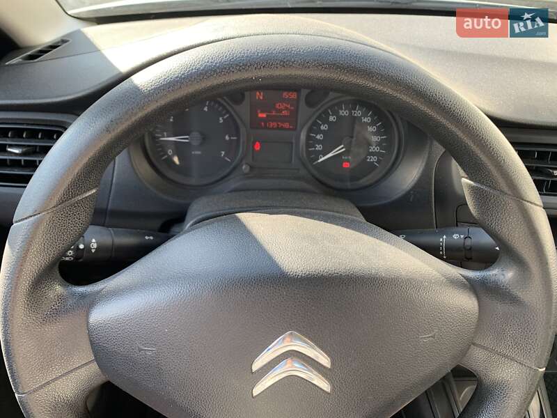 Седан Citroen C-Elysee 2014 в Запоріжжі