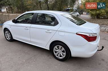 Седан Citroen C-Elysee 2013 в 
