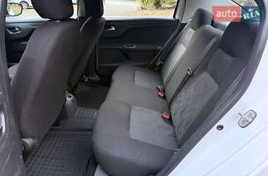 Седан Citroen C-Elysee 2013 в 