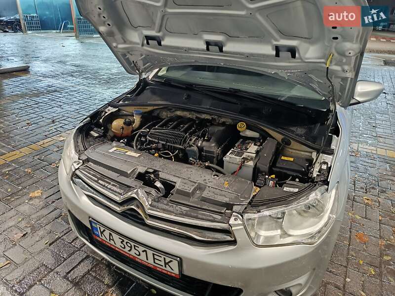 Седан Citroen C-Elysee 2016 в Києві