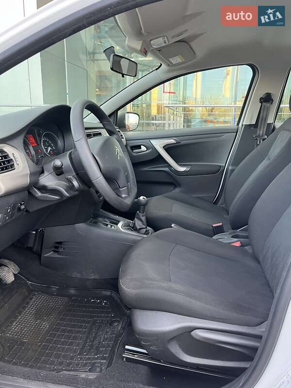 Седан Citroen C-Elysee 2023 в Киеве фото 17 Седан Citroen C-Elysee 2023 в Киеве