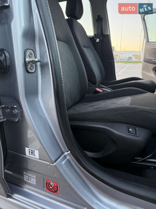 Седан Citroen C-Elysee 2017 в Києві