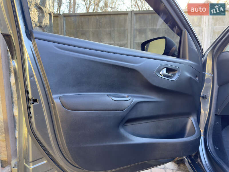 Седан Citroen C-Elysee 2017 в Києві