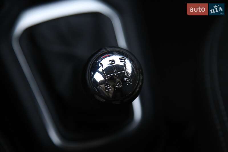 Седан Citroen C-Elysee 2013 в Харкові фото 19 Седан Citroen C-Elysee 2013 в Харкові