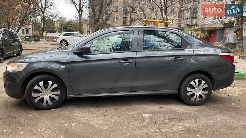 Седан Citroen C-Elysee 2016 в Запорожье фото 2 Седан Citroen C-Elysee 2016 в Запорожье