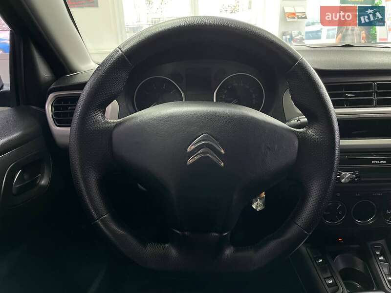 Седан Citroen C-Elysee 2017 в Киеве фото 22 Седан Citroen C-Elysee 2017 в Киеве