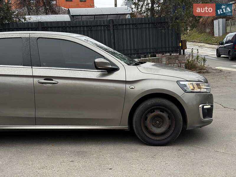 Седан Citroen C-Elysee 2017 в Києві фото 4 Седан Citroen C-Elysee 2017 в Києві