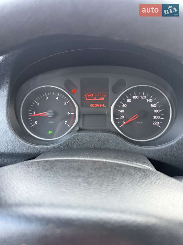 Седан Citroen C-Elysee 2013 в Львове фото 13 Седан Citroen C-Elysee 2013 в Львове