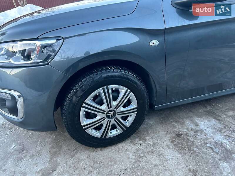 Седан Citroen C-Elysee 2017 в Киеве