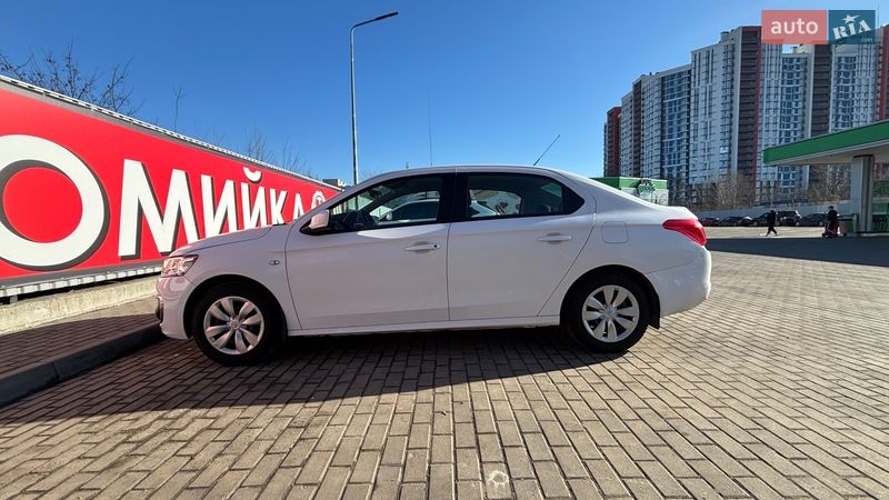 Седан Citroen C-Elysee 2017 в Киеве