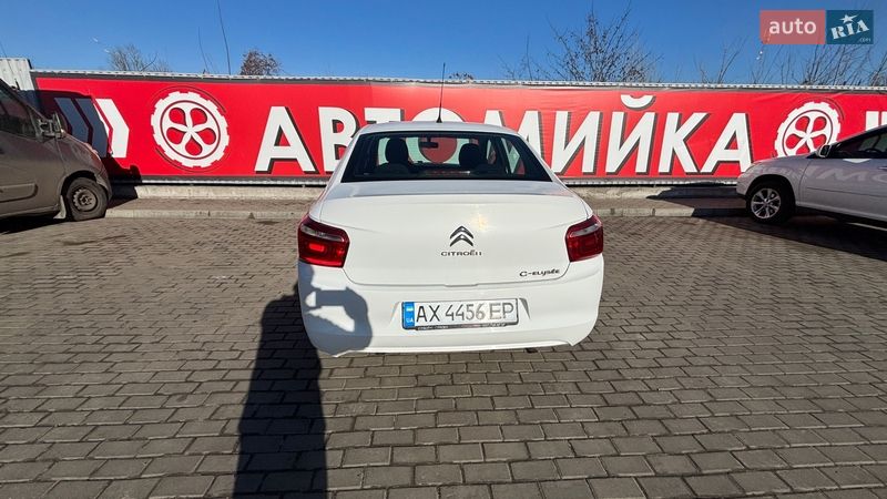 Седан Citroen C-Elysee 2017 в Киеве