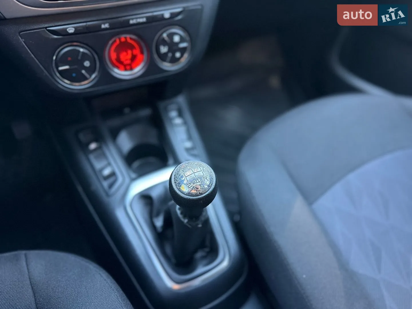 2017 Citroen C-Elysee - мініатюра 35