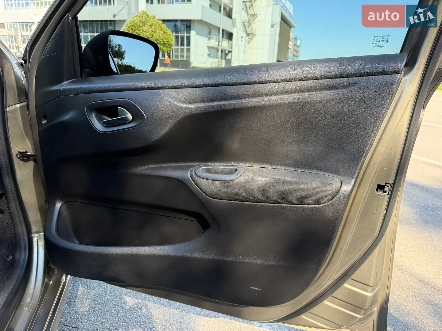 2017 Citroen C-Elysee - мініатюра 43