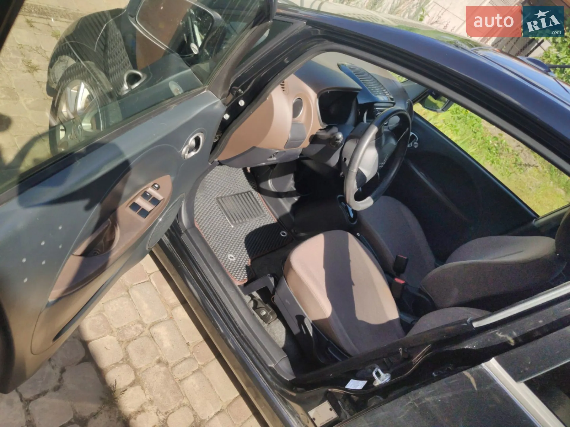 2011 Citroen C-ZERO - мініатюра 6